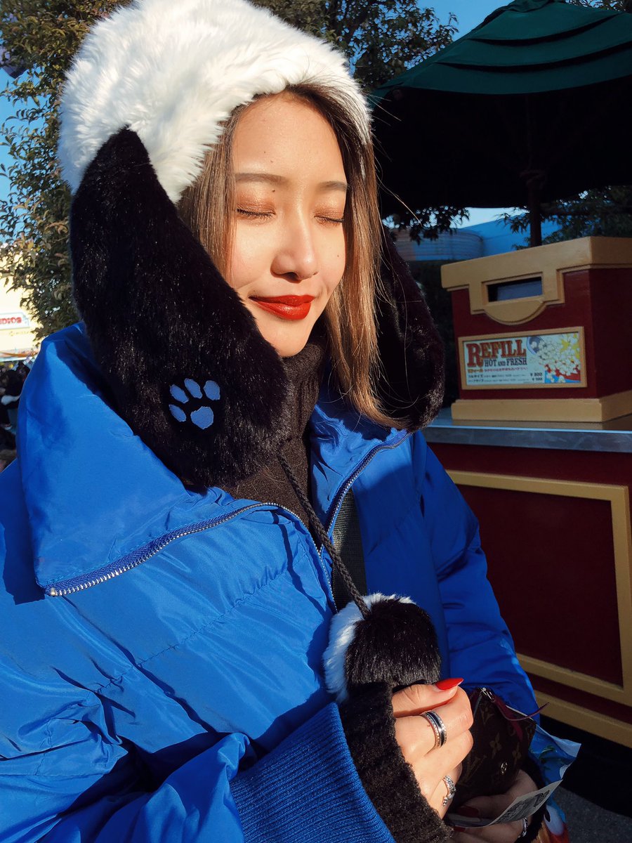 改めまして、
あけましておめでとうございます🌅⛩✨
無事年越せましたね😊🌈
初の年越しユニバ最高でした🎊💕
声かけてくれた方々も
ありがとうございました😍❤️
今年も一年よろしくお願いいたします😌💜
2019年も突っ走ってくぞー！！🤜🤛