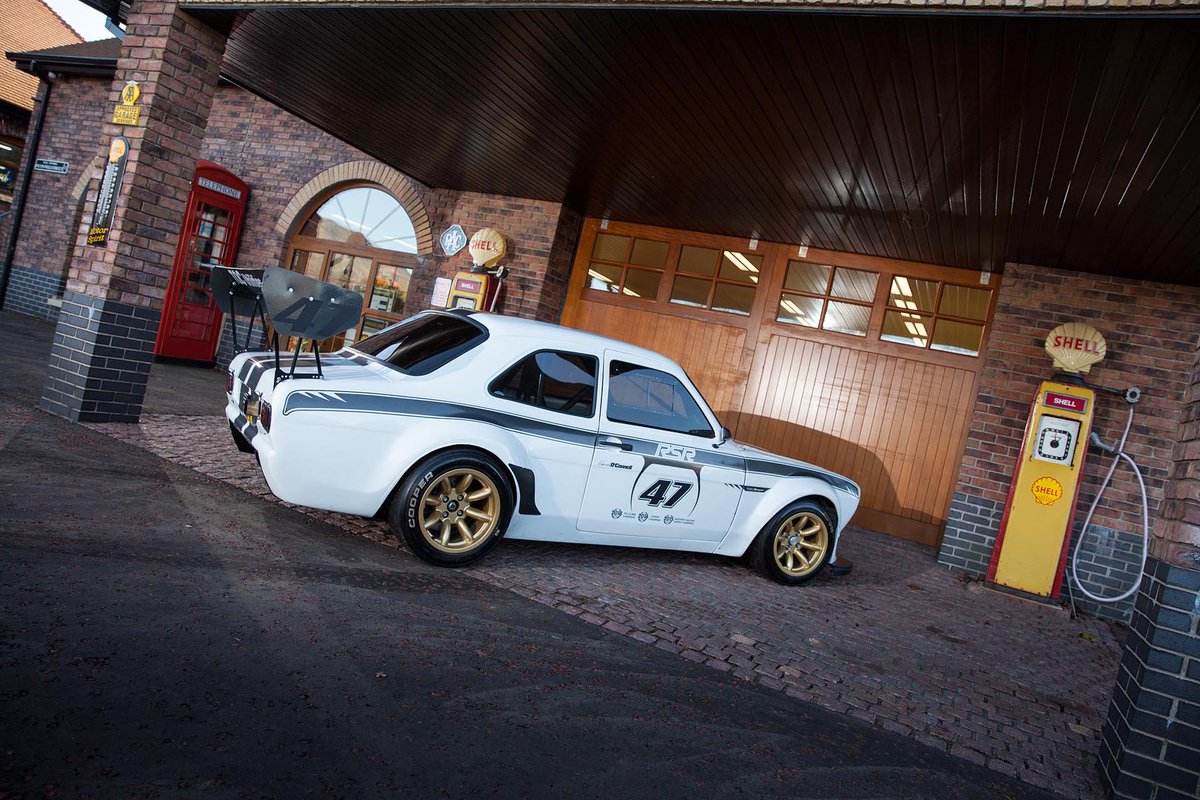 carfinderscot's tweet photo. When is an Escort, not really an Escort? When it's an RSR Escort, that's when... https://t.co/ThcWv3ALRQ https://t.co/obZeDeOZrQ