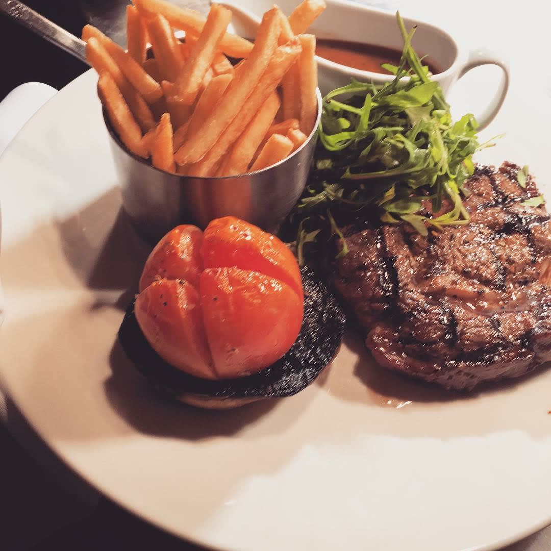 Happy New Year! 🎉

If you're in need of a hair of the dog and some hangover-curing food today, our bar menu is available between 12 - 6pm.