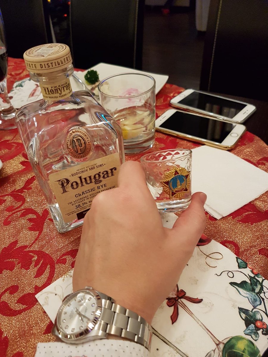 vsalti's tweet photo. #polugar #NewYear2019 https://t.co/TDTm8L2PZY