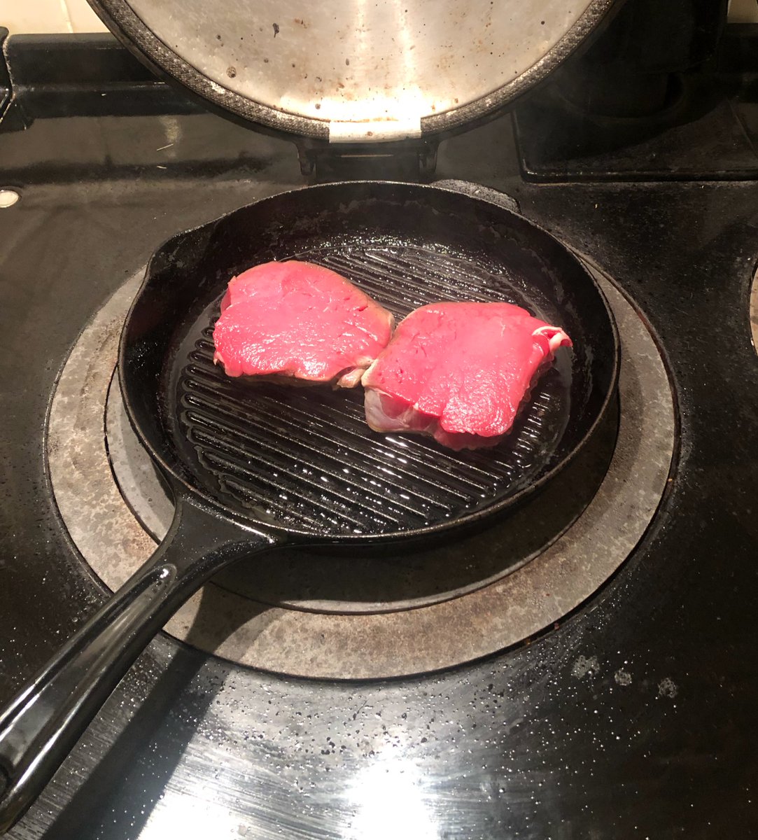 agronomist_ben's tweet image. #Veganuary2019 #crackon #OnOn Happy New Year 🥳