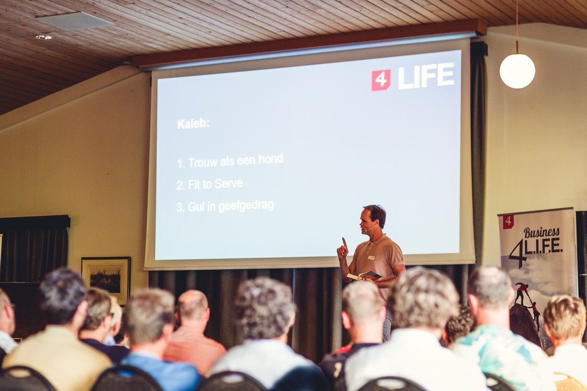 "Redden rebelse ondernemers onze toekomst?

Is wereldreddende innovatie op het gebied van grondstoffen en energie mogelijk? Kun je als gewone ondernemer een geniale vondst doen en de wereld een betere plek maken, of word je..... Lees de rest op facebook of INSTA