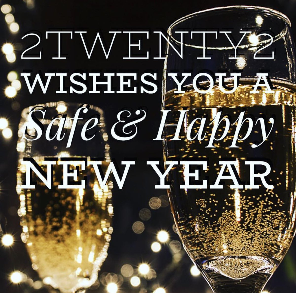 222boston's tweet image. #HappyNewYear #NewYears2019 #2Twenty2 #bostonfoodies #cheers #clink