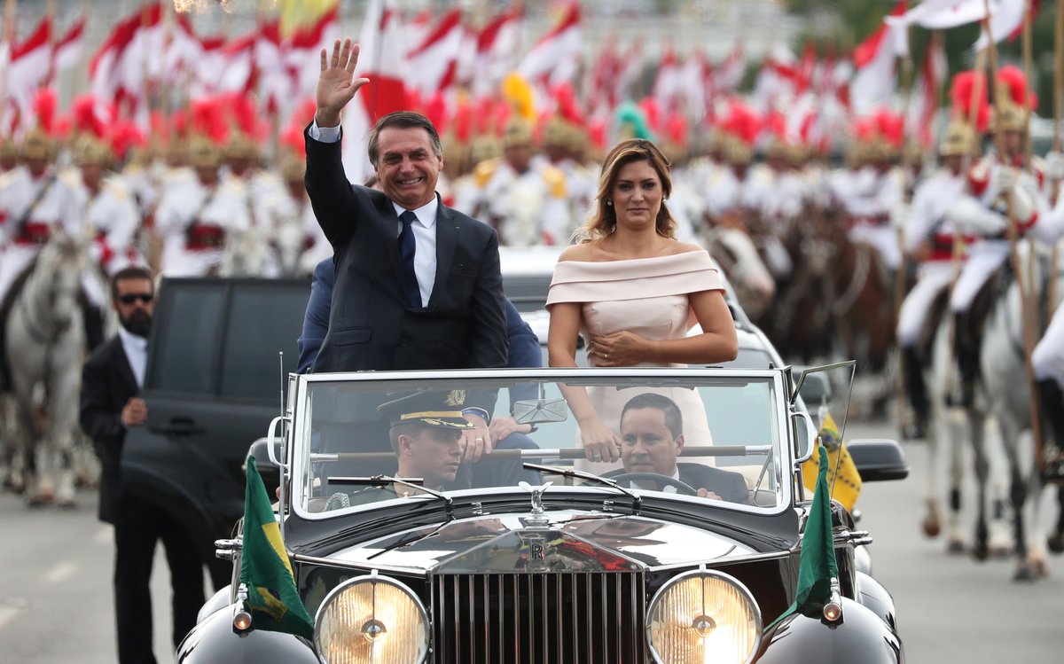 Elecciones en Brasil: El ultraderechista Bolsonaro gana en primera vuelta. - Página 11 Dv19a6rWwAAk0lK