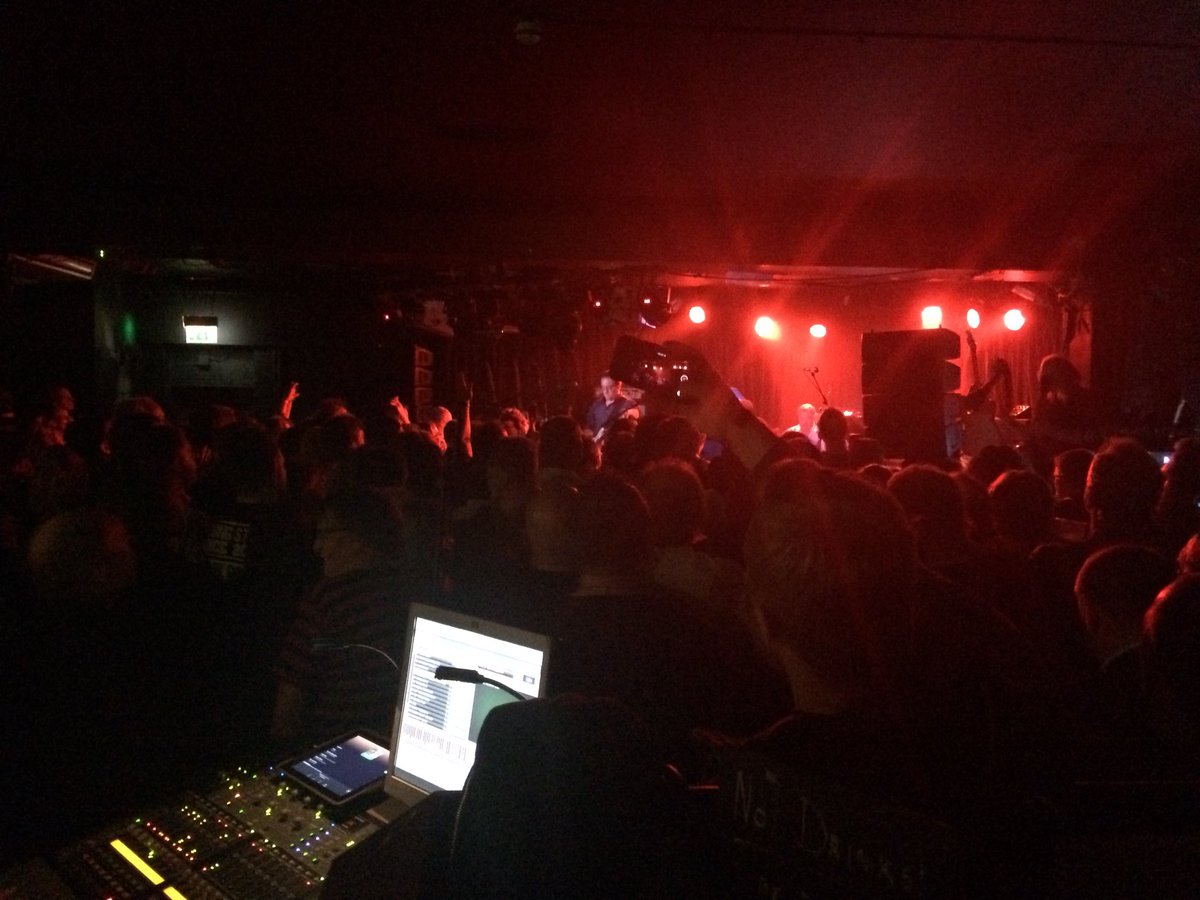 HalfmoonPutney's tweet photo. Happy New Year to all our wonderful bands and audiences. Thank you for celebrating our 55 years in style. We couldn’t do it without your support! 45000 at 400 shows, over 100 sold out! We’d love to know your highlights. Below is just one of ours #55live #Putney #HNY2019 ✨🎸🥁🎹 https://t.co/0yAQnOiFtG