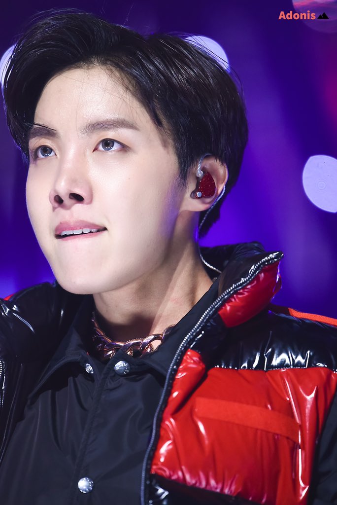 Adonis_Hoseok's tweet photo. 1231 MBC
𝓖𝓞𝓓 𝓙-𝓗𝓞𝓟𝓔
#제이홉 #정호석 #JHope
#BTS #방탄소년단 @BTS_twt https://t.co/kXxhEK8IH1