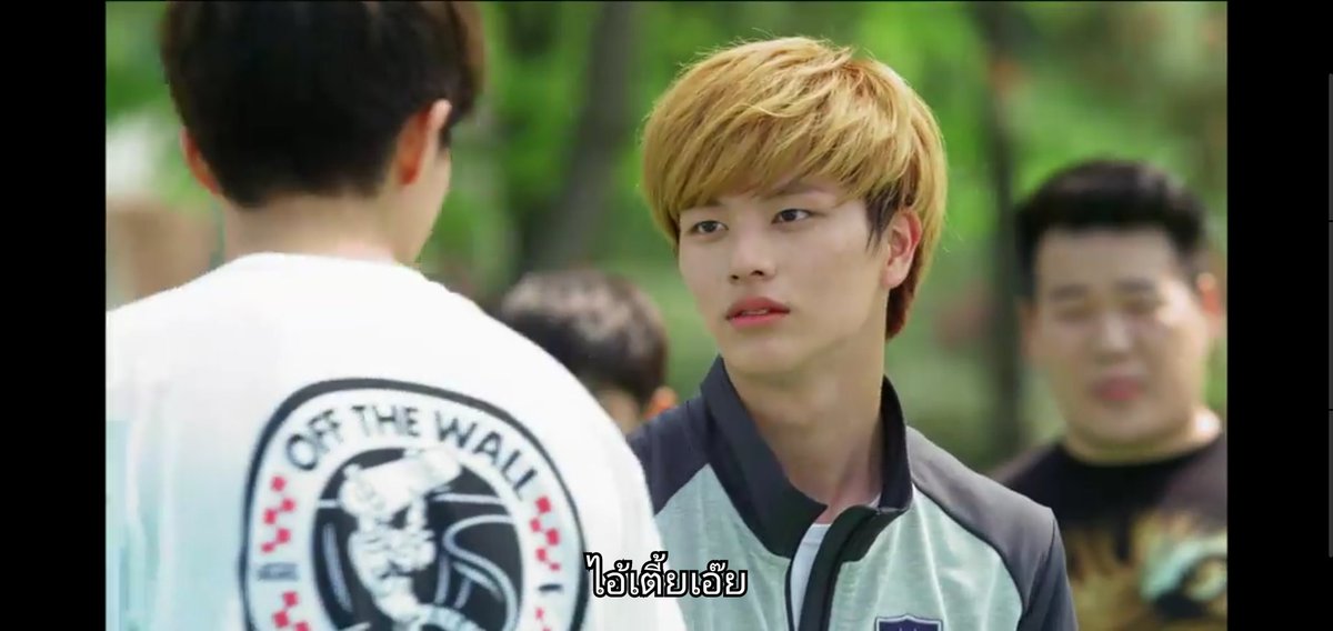 ไม่เลือกเมนไม่ยากจนแต่ล้มละลาย tweet media