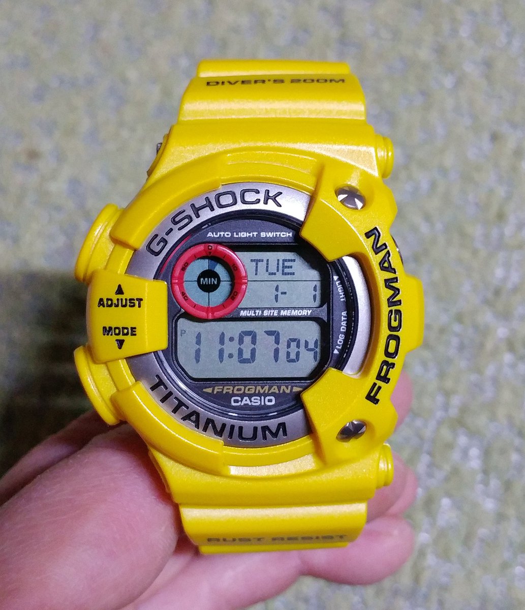 かっちゃん くさきち この フロッグマンはスクリューバック式なんで 電池交換を躊躇 してましたが なんとか終了 途中ボタン等の調整に手こずりましたが フロッグマン無事に復活しました Casio Gshock フロッグマン 電池交換 かっちゃん くさきち この フロッグマンはスクリューバック式なんで 電池交換を躊躇 してましたが なんとか終了 途中ボタン等の調整に手こずりましたが フロッグマン無事に復活しました Casio Gshock フロッグマン 電池交換