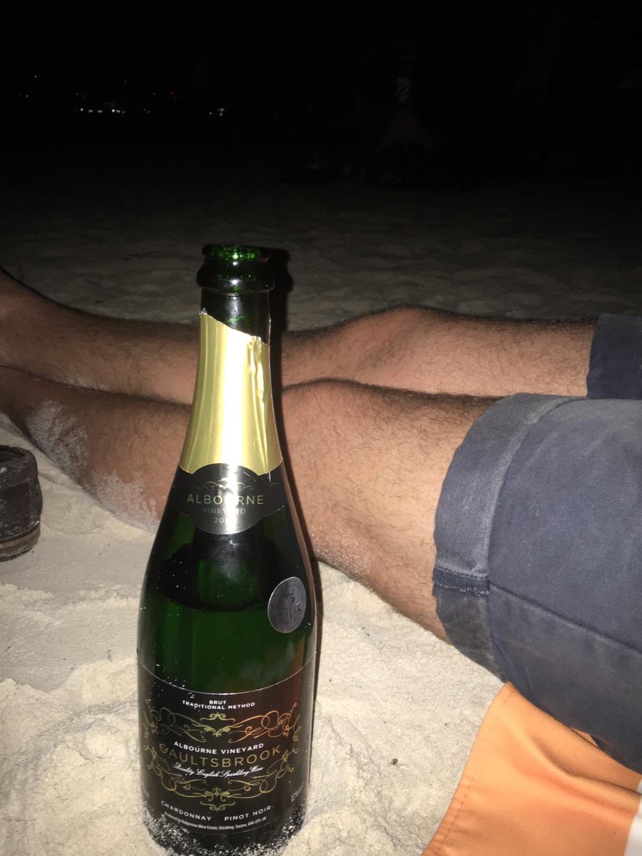 Happy New Year from the Albourne Vineyard team. Great to see Gaultsbrook seeing in Barbados New Year!