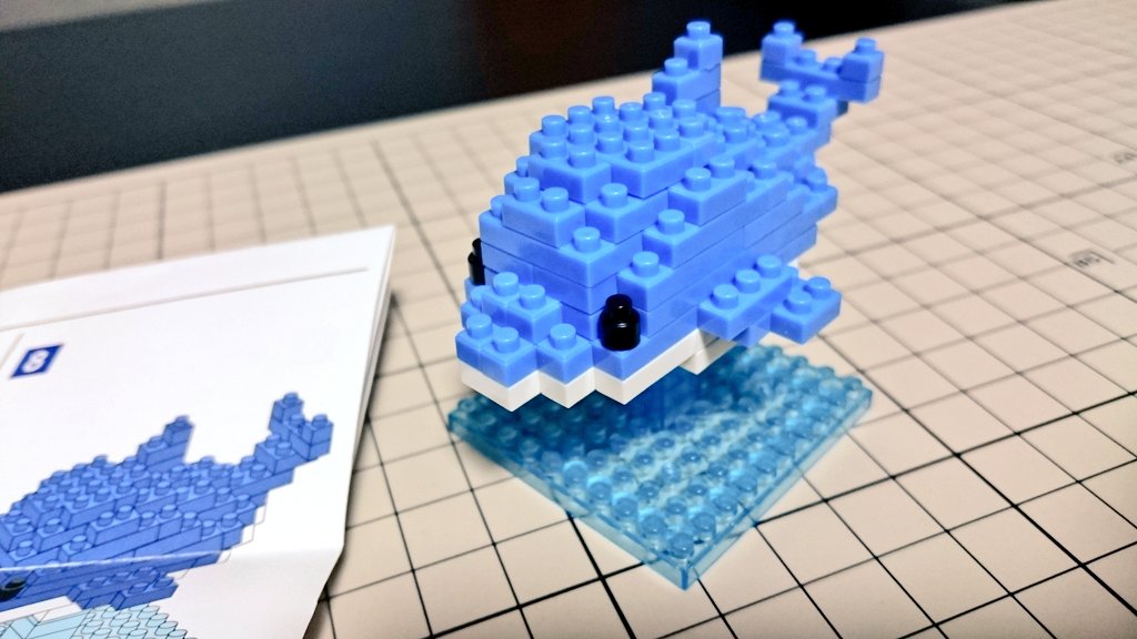 test ツイッターメディア - 【プチブロックでイルカを作ってみた②】
クリアブロックで、しっかり水上を飛んでいるシーンを再現してます。
#プチブロック
#petitblock
#ダイソー https://t.co/Gs65Ef91pg