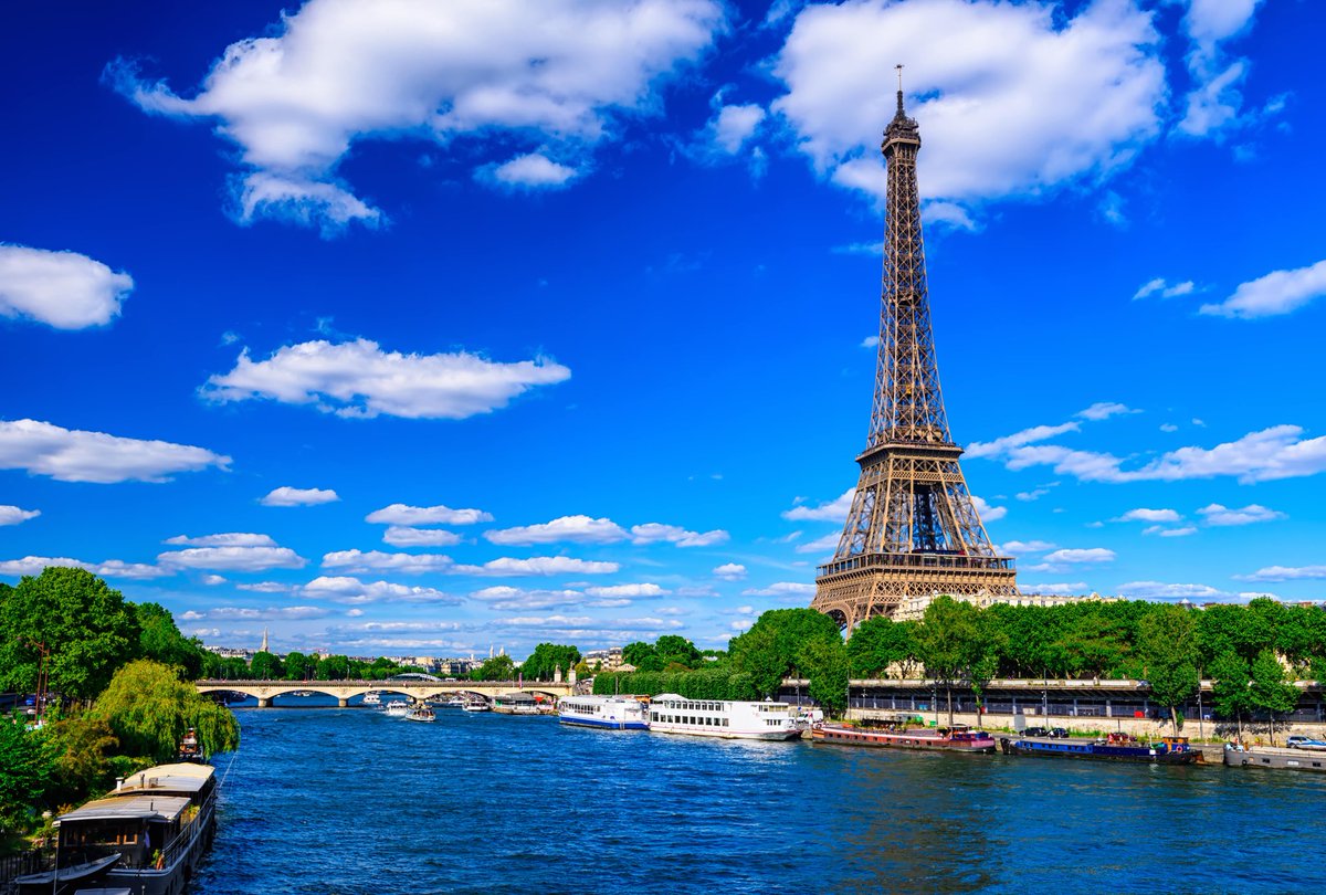 ট ইট র 公式 旅らびcom 世界の絶景まとめ パリのセーヌ河岸 の詳細情報 国 フランス 都市 パリ 都市からのアクセス シテ駅から約5分 入場料 無料 遺産詳細 世界遺産に登録された セーヌ河岸 はパリ中心部のシュリー橋からイエナ橋までの