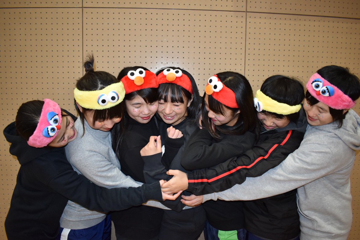 ARIAKE_VB_LOVE's tweet photo. 2019年も仲良しこよしで🖐🏻💖💖 https://t.co/2Fx0SgAYGs