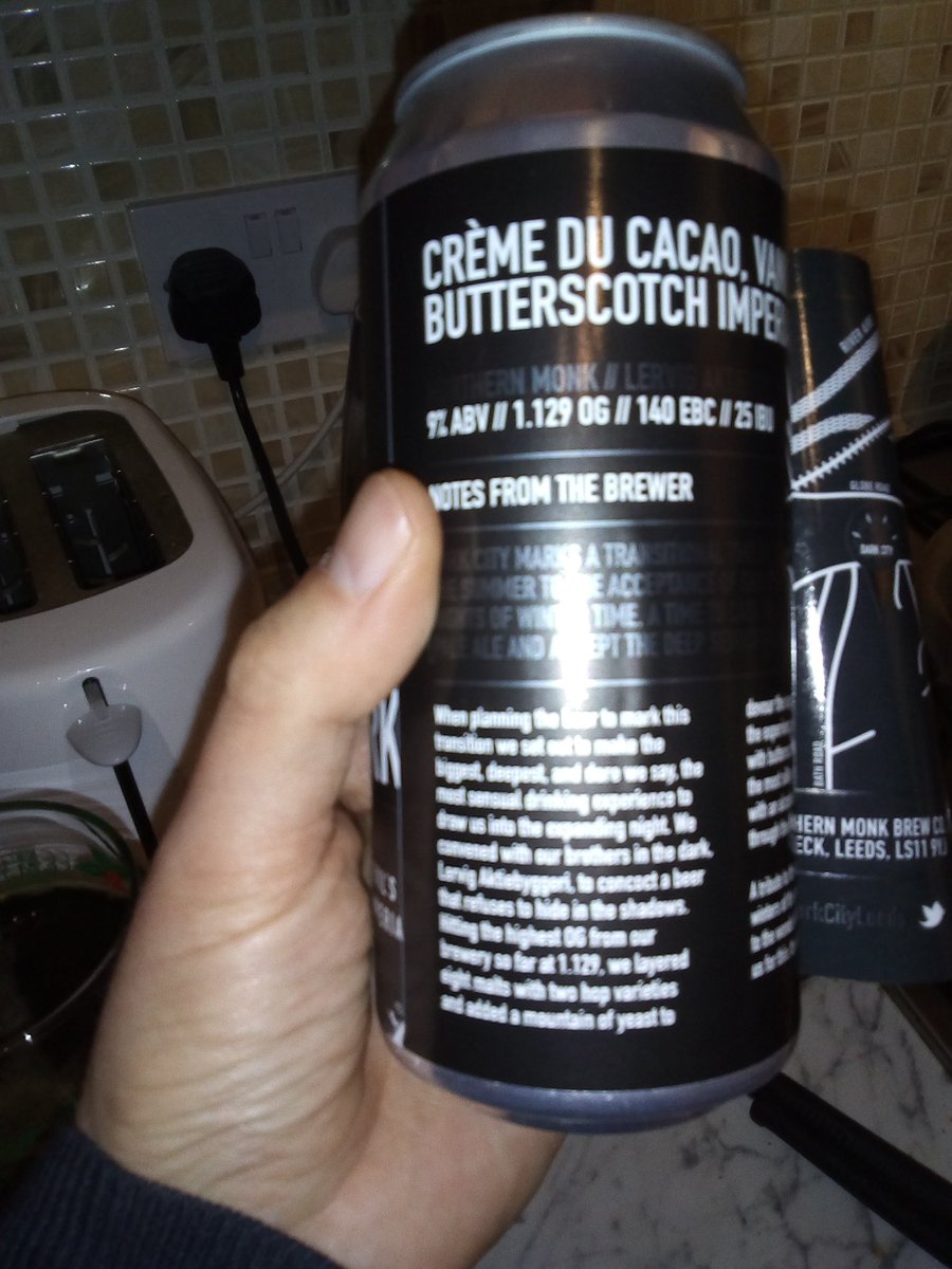 Welcome 2019. A rare hand in shot for @NMBCo v <a href="/LervigBeer/">LERVIG</a> Dark City 9% - dark, lush, viscous 👅 from vanilla sweet 👃 plenty dark 🍫 after &amp; sides. Love it as the first #Stout of the year!
<a href="/Pandora_Ford/">Pan Ford</a> <a href="/stoutwhisperer/">stoutwhisperer</a> <a href="/boothsj/">Shaun J Booth🤍💛💙</a> <a href="/RealBMaxwell/">Brian Maxwell 🍻😎</a> <a href="/the_crafty_one/">The Crafty One</a> <a href="/HuishHugh/">Huish Hugh</a>