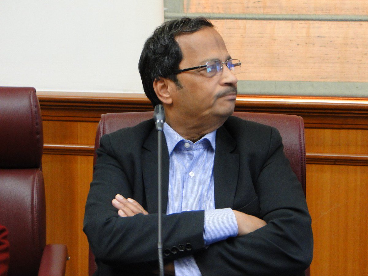 BSNLCorporate's tweet photo. New Year Bonanza - Shri Anupam Shrivastava, @CMDBSNL Launched Online  ordering of 25% Cashback scheme, Advanced e-bill solution (1/2) https://t.co/dJHL6q7o6G