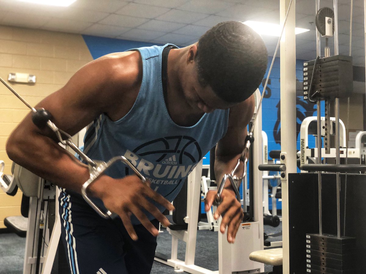 BJUBruinsMBB's tweet photo. π»πͺNew Year Workπ€π€π€
#SameSights https://t.co/CmiPezYjrt
