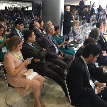 View image on Twitter