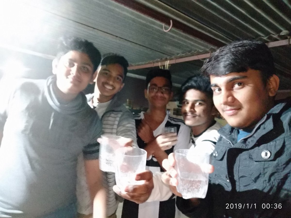 vivek_cool's tweet photo. Enjoyed new year with my friends https://t.co/axK9DkVk1P