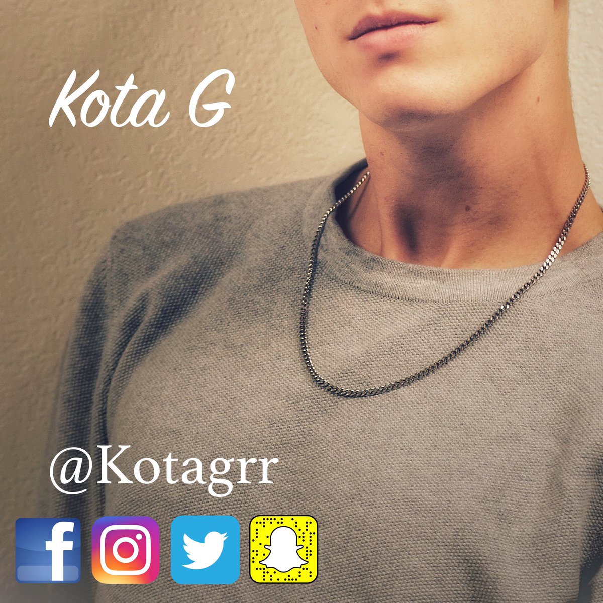 Kotagrr's tweet photo. New music coming Friday, January 4th, 2019! Feel free to follow me on any of the listed social media to stay in the loop. Stay tuned, friends! #newmusic #musician #NewYears2019 #NewYearsResolution #kotagrr #kotag https://t.co/dM80ccCT3q