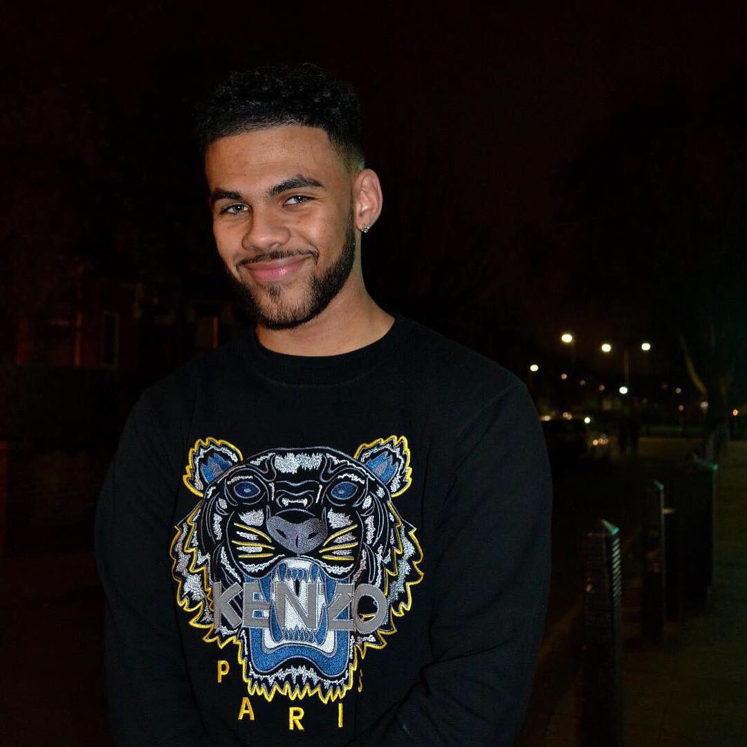 Samuda16's tweet image. My vibe for 2019🥳