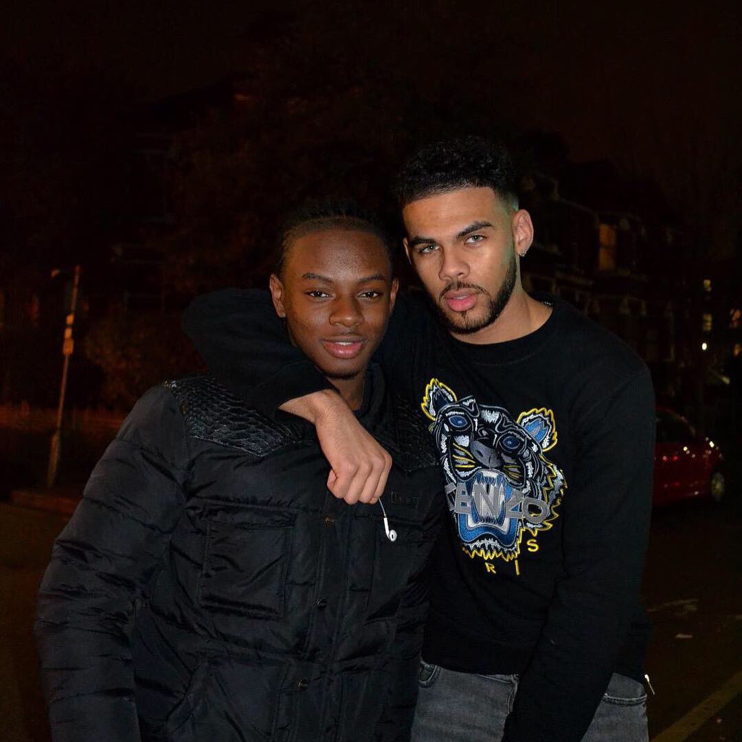 Samuda16's tweet image. My vibe for 2019🥳