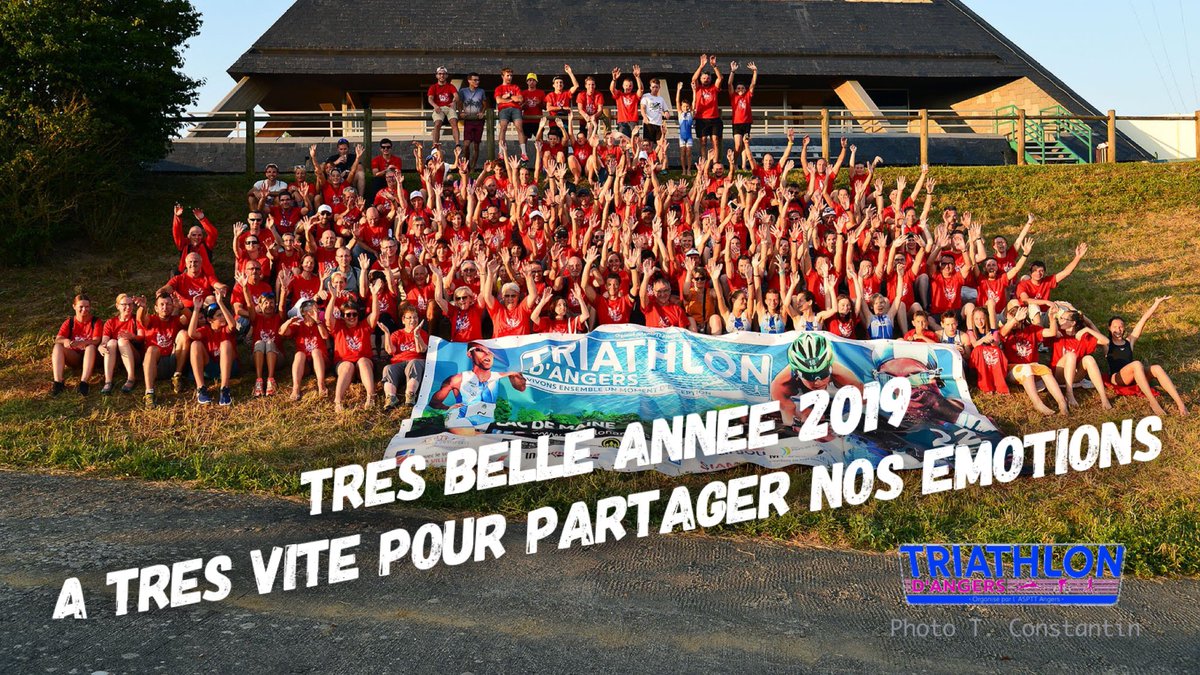 triathlonangers's tweet photo. #BonneAnnee2019 à Toutes et Tous
#TriAngers #SportAngers #LaDalleAngevine #Angers
📷 T. Constantin https://t.co/pQH8brvHc8