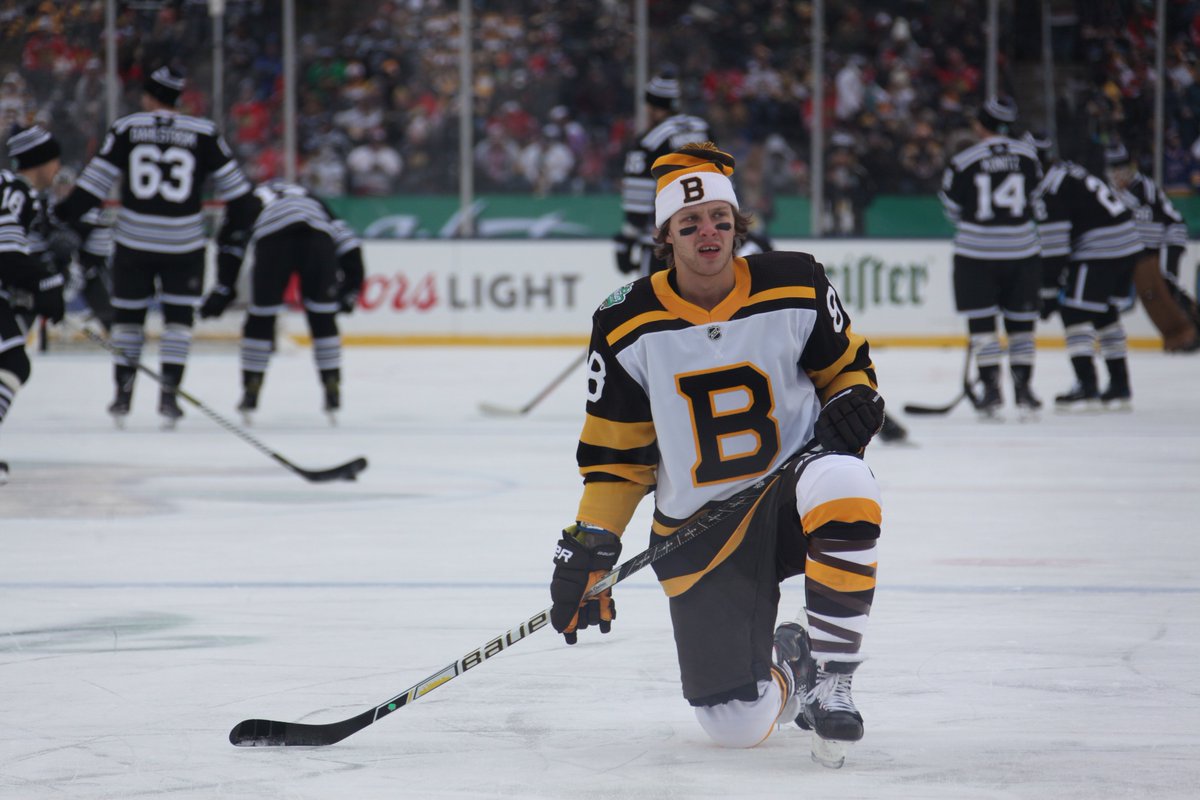 NHLBruins's tweet photo. #BackOutdoors | #NHLBruins https://t.co/mAMBOaqGiL