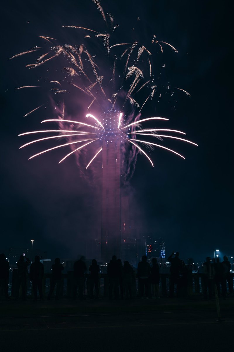 instinctiveshot's tweet photo. Here’s to a new year from Dallas ♥️ https://t.co/x6C12S16bL