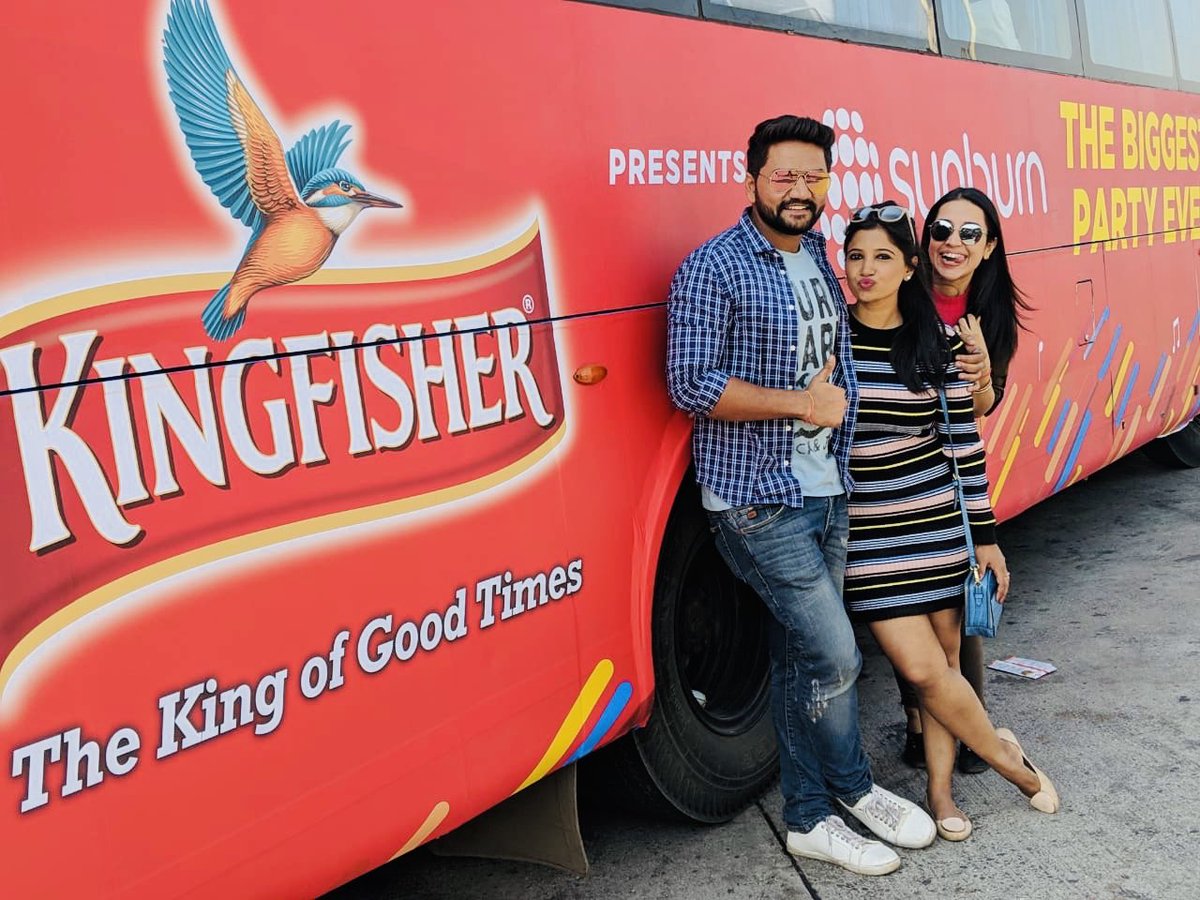 sandeepanand12's tweet photo. Madness at Sunburn last night! Just the perfect way to bring in the new year. Thanks a lot @kingfisherworld for being the best host. You guys are indeed the king of good times 🍻 
#sunburnwithkf #kfgoodtimesbus https://t.co/6R4ZgLzjyQ