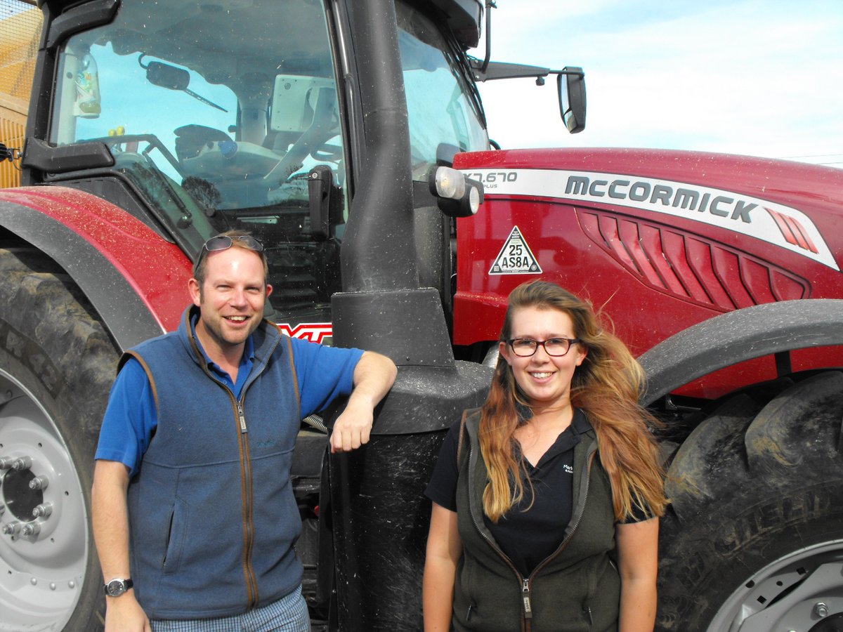 McCormickUKROI's tweet photo. #McCormickTractors contest - what did contractor Mark Skipworth, Eastern counties winner of the #FarmContractor magazine competition, and operator Nicole Gosling comment after 10 days an X7.670 VT-Drive? Go here: https://t.co/9u3ZM2yonI https://t.co/WCbbeYL84Z