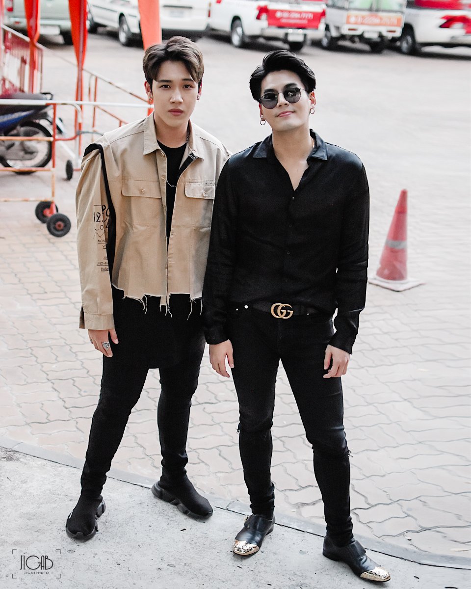jigabphoto's tweet photo. ถึงภาพ Noise จะเยอะ แต่ความน่ารักของเธอ..มันเยอะกว่านะ 😳🐻🐼
#iconsiam #amazingthailandcountdown2019
#iconiccountdowndestination
#HKS #HunzIPH​ #kangsomks​ #แกงส้ม​#jigabphoto​ @Hunz_IPH @kangsomm https://t.co/KD221Lwf3X