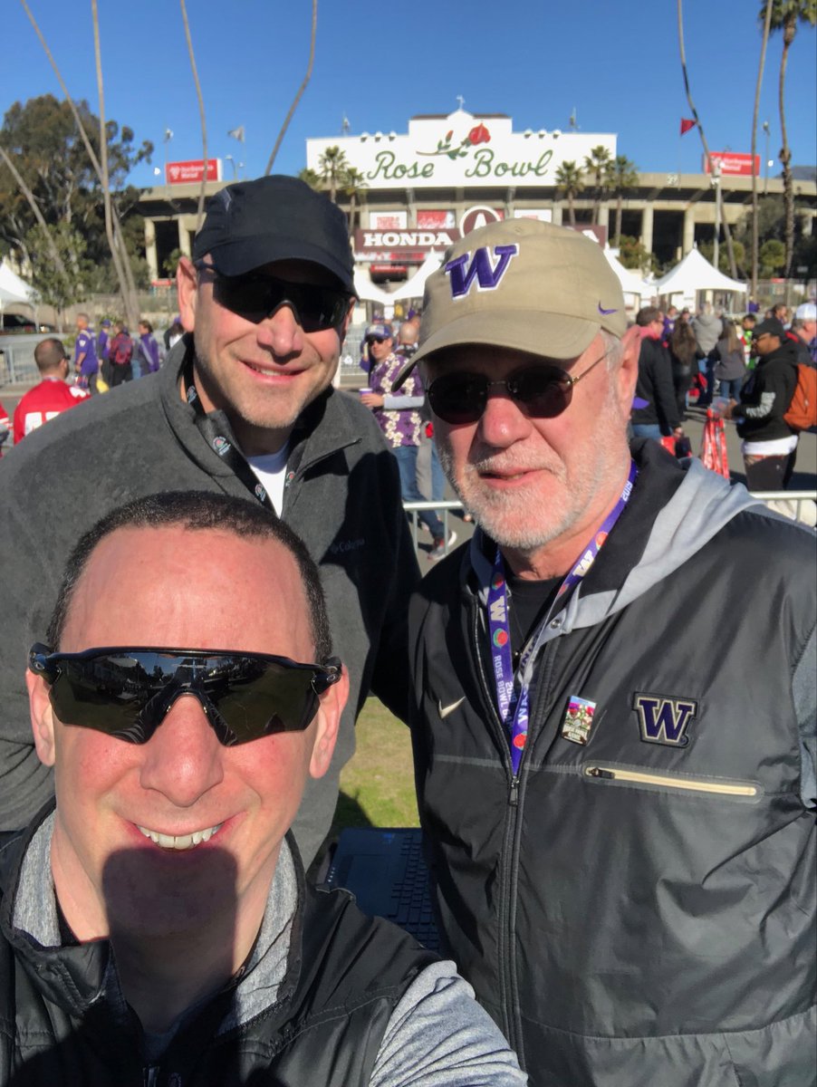 Softykjr's tweet photo. Honks on air at 11!!! https://t.co/ban5aoAD8l