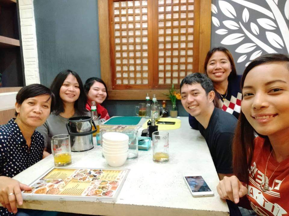 SalcedoJane's tweet photo. With my officemates
And with THE BOSS beside me https://t.co/ic2jRxrYxC