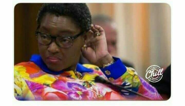 _malerotho's tweet photo. @AdvBarryRoux #struu 😂🤞 https://t.co/lVqcRltu4W