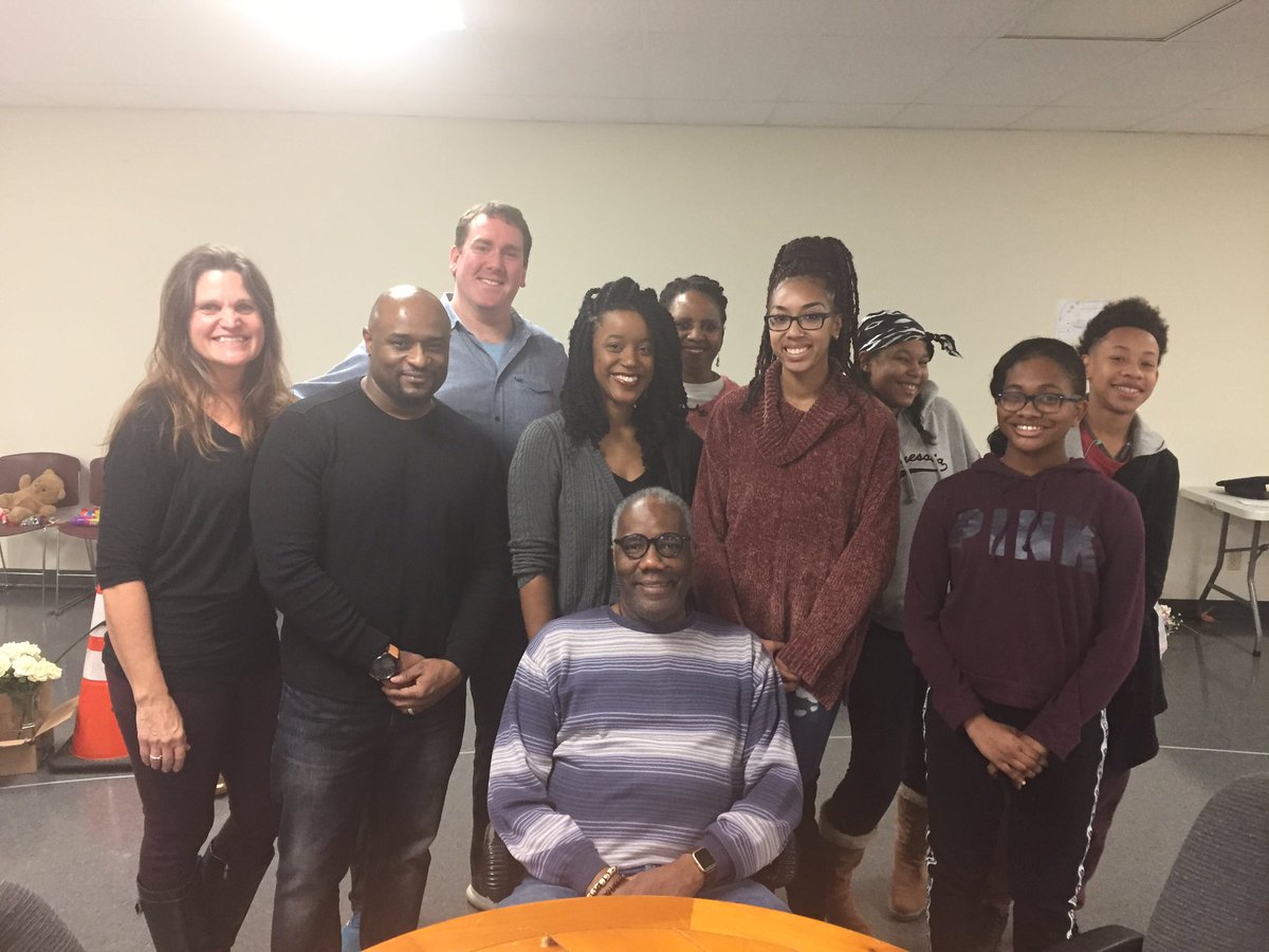 stlBlackRep's tweet photo. Happy New Year from the cast and crew of Canfield Drive!

#canfielddrive #reptheblackrep #BlackLivesMatter #WeWillNotBeJudged #MikeBrown #Ferguson #HandsUpDontShoot #WorldPremiere https://t.co/wm7FdOl5zh