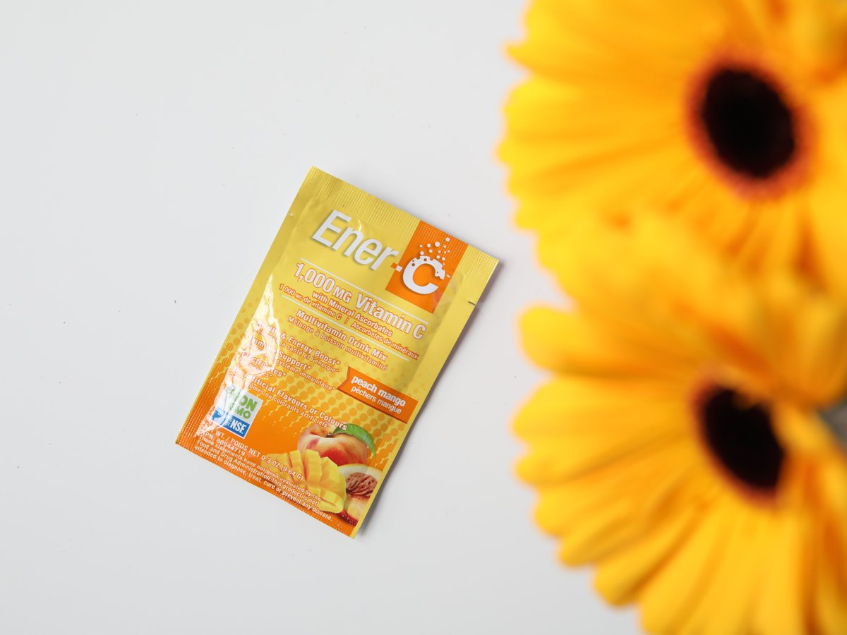 TryEnerC's tweet photo. HAPPY 2019! It’s a new year and we’re ready to help you set some health goals. Let’s start by drinking our daily vitamins. Who’s with us? 🙋 #TryEnerC #NewYearsResolutions https://t.co/xcFolmihb2
