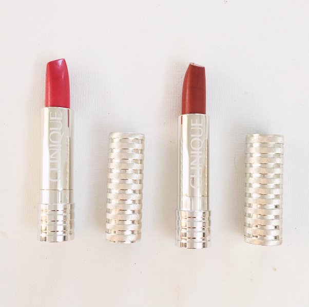 davelackie's tweet photo. Clinique's new Dramatically Different Lipsticks contain a core of moisturizing, nourishing ingredients. I'm giving away shade 22 &amp; 05! To enter, follow @davelackie &amp; RT https://t.co/bnB5JT6mVK