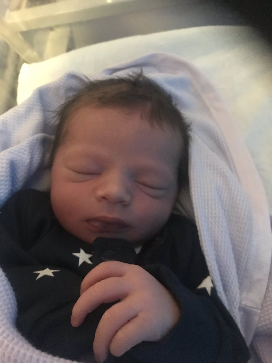 sarahjayj's tweet photo. I am proud to announce the birth of our first grandson. He is absolutely adorable 💙 https://t.co/sKlBswIKnk