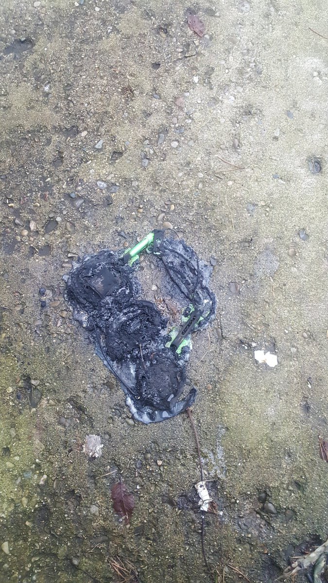 BornFromosiris1's tweet photo. After my lovely astro a50 fire 😂 https://t.co/sKa9N4sXOO