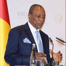 LamineKeita1919's tweet photo. Le #FOREP souhaite ses meilleurs vœux au #Peuple_de_Guinée !

Souhait aussi de #Réussite et de 
#Succès à son #Edition_2019 ! https://t.co/YNbMw42oiv