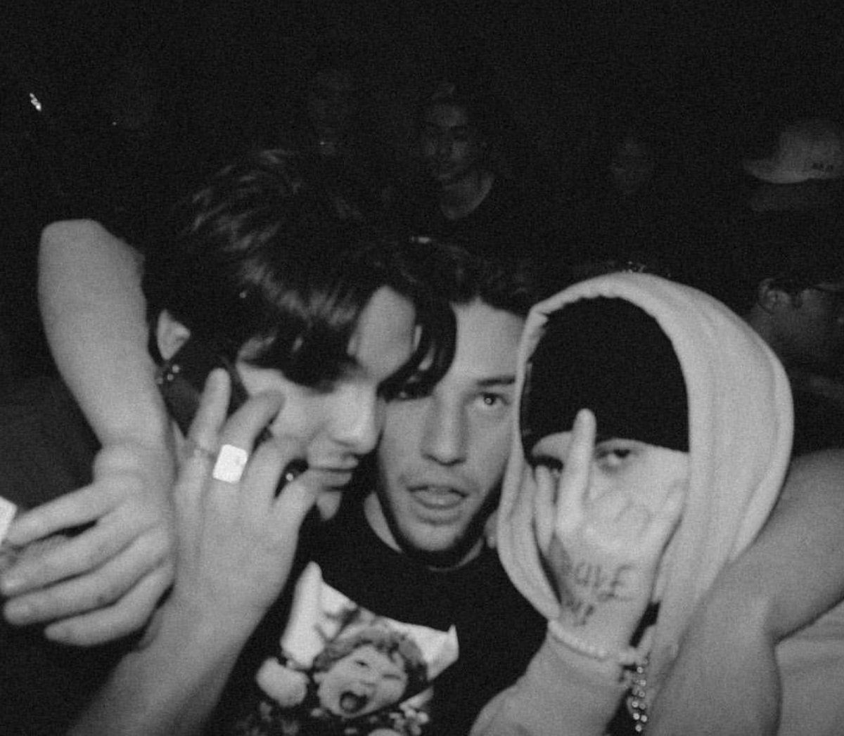 MAGCON Updates tweet media