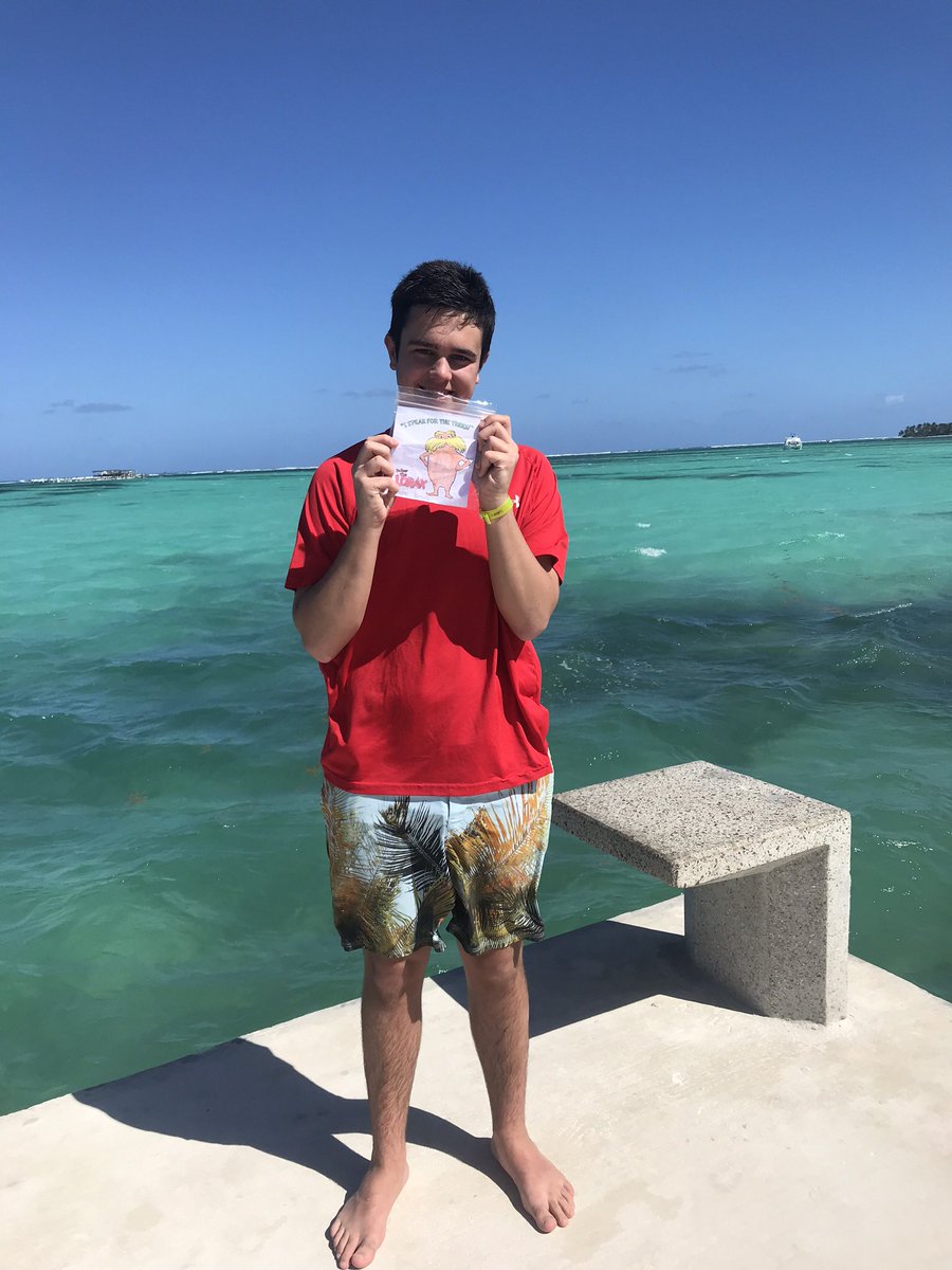 ChrisPannullo's tweet photo. #APES5 @LoraxPmhs C. Pannullo Biodiversity: Most of earths biodiversity comes from oceans. The abundance of fish and plant life in the Atlantic Ocean, increases biodiversity. This in turn improves earth by ensuring sustainability and a greater variety of many different species. https://t.co/VNC9dv2ENz
