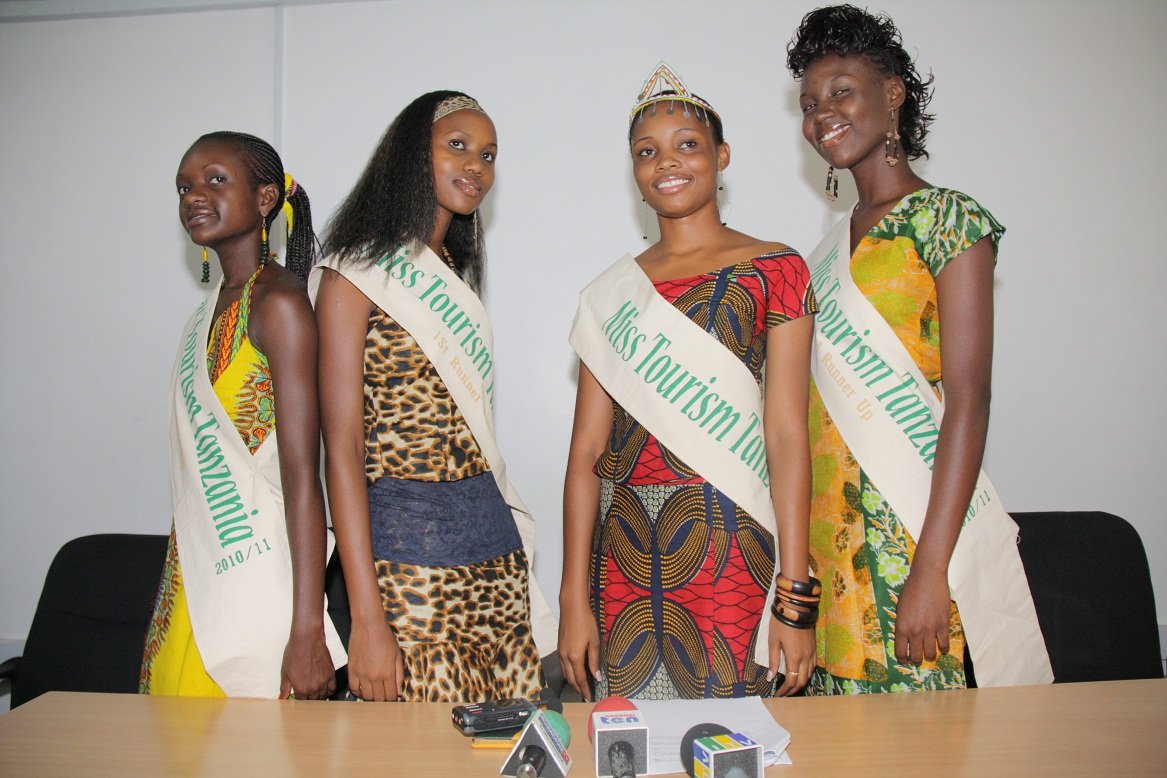 MissTanzani's tweet photo. Miss Tourism Tanzania 2011 https://t.co/ZD8VJr5EZa