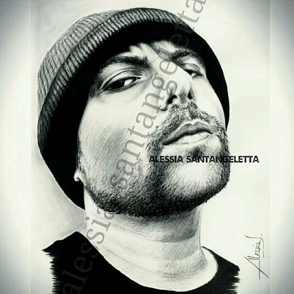 alessiaS_art's tweet photo. #primo sempre.
Mio #disegno
#primobrown #corveleno @corveleno #2k19 #1gennaio #rip #arte #squarta #david #ritratto https://t.co/JRDcMyHwxv
