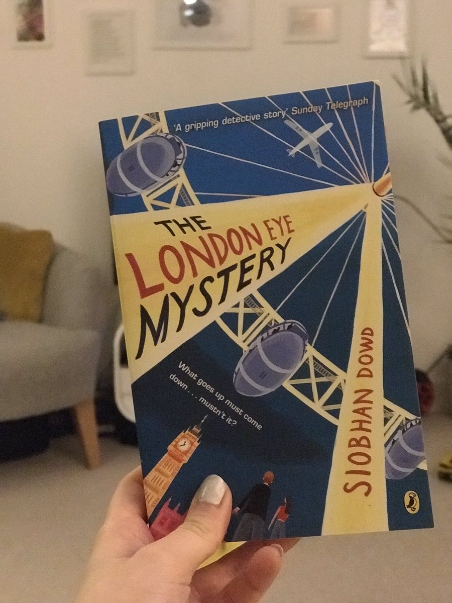 Well for the first time ever I’m reading 2 books at once @KLovesbooks1 thank you for the recommendation ...#thelondoneyemystery #siobhandowd @buttonbearbooks