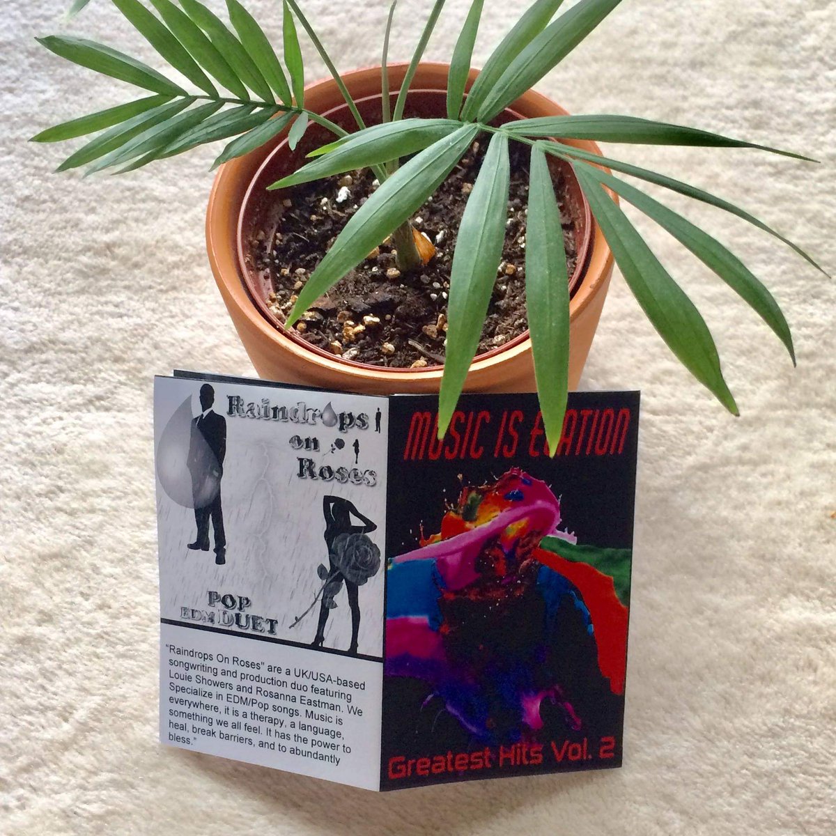 DjKAROUH's tweet image. The MIE &quot;Greatest Hits Vol. 2&quot; compilation coming soon to a Bandcamp near you. All profits will be donated to @Shelter ☑️ 💙 england.shelter.org.uk to help families without homes.  Big thanks to Russ @RussSinfield for mastering this project and @DjKAROUH for designing the cover!