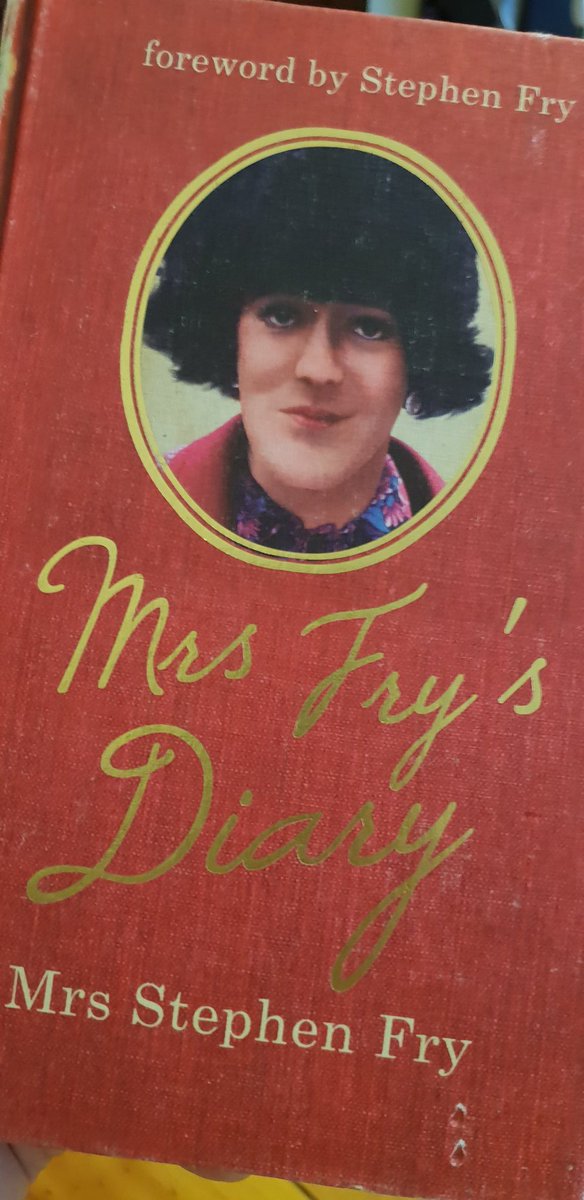 Rick_Shrowder's tweet photo. Stumbled across this treasure at local op shop! The book is pretty good as well. @MrsStephenFry @stephenfry Inspiring start to 2019! https://t.co/n81TcVB7y7