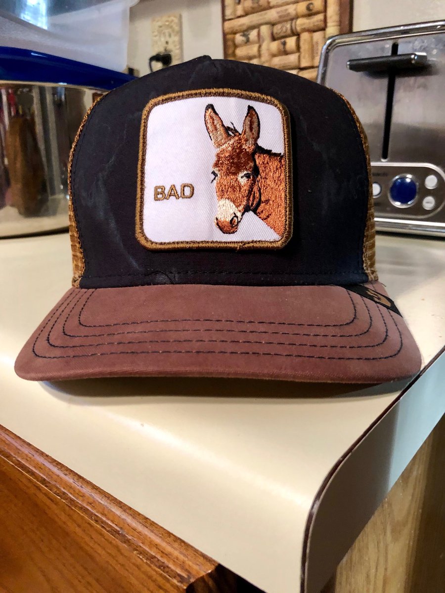 TJBrown26's tweet photo. My new running hat. #baddonkey https://t.co/CfyDf2JaOa