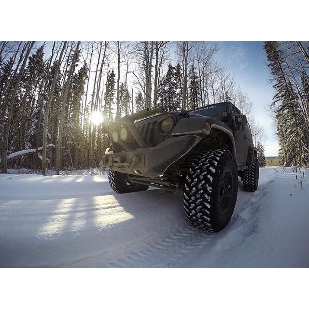 sheoffroads's tweet photo. Going on your trail run for those peace and serenity feelings. ๐ค๏ธ ๐คฒ๐ป @jeep @jeepfreeks @jeepitsimple #jeeprun #jeepfun #jeepon https://t.co/cpoMI9l31o