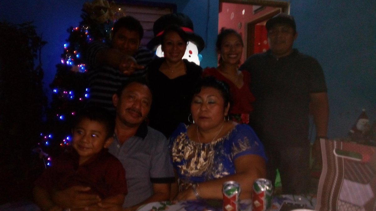 assfacebeh's tweet photo. #FelizAñoNuevo https://t.co/wY8LN9hGB4