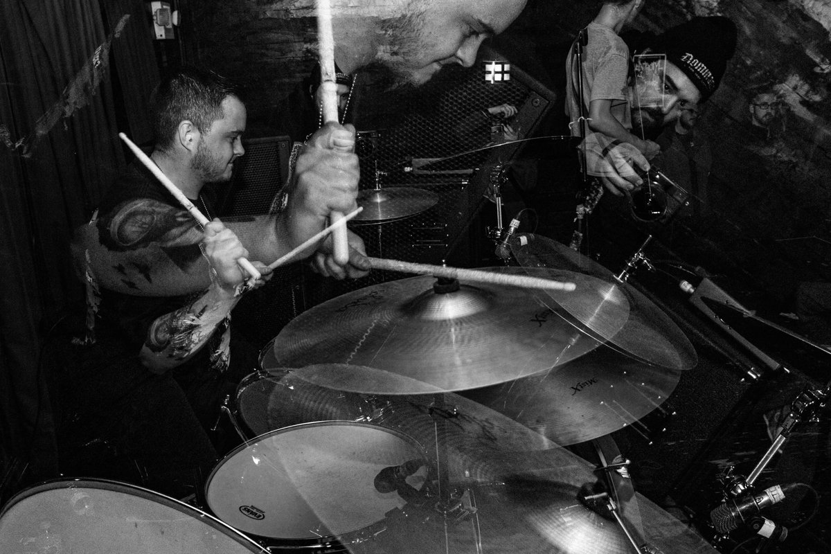 alice (@hcsrih) on Twitter photo 